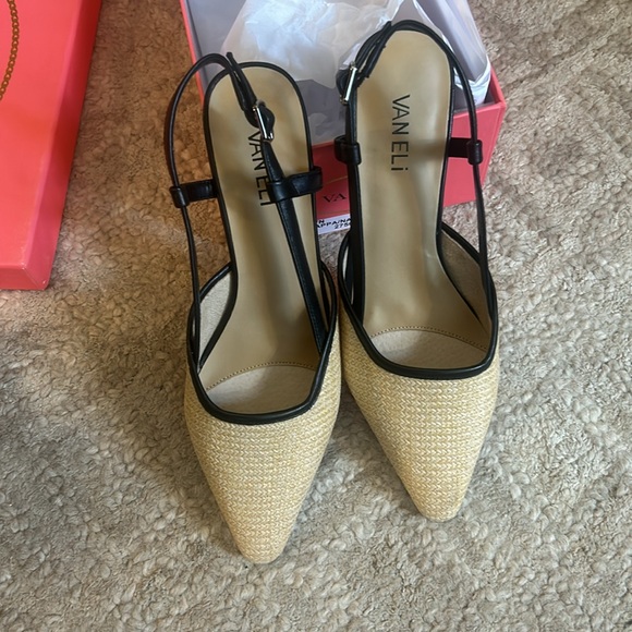 Vaneli sling back NEW in box never worn! - Picture 6 of 8